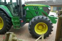 2015 JOHN DEERE 6115M 4WD TRACTOR - 22