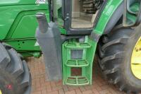 2015 JOHN DEERE 6115M 4WD TRACTOR - 44