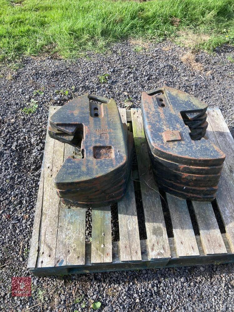 12 CASE/MCCORMICK FRONT WEIGHT