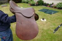 LEATHER SMALL PONY SADDLE - 2