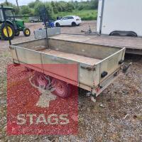 8' X 4' FLAT BED TRAILER
