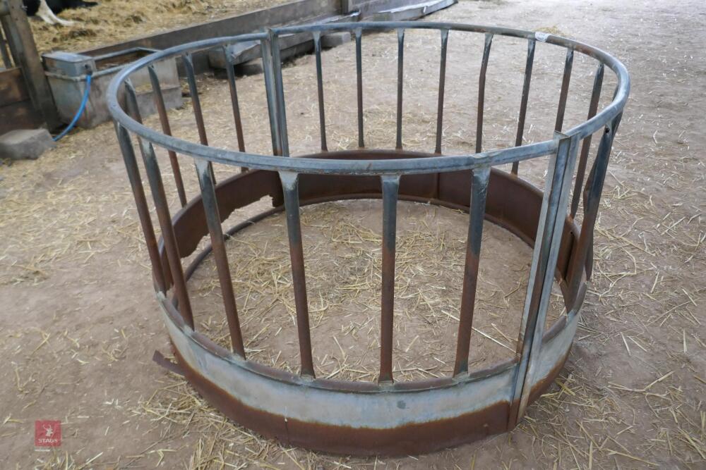 SHEEP ROUND FEEDER