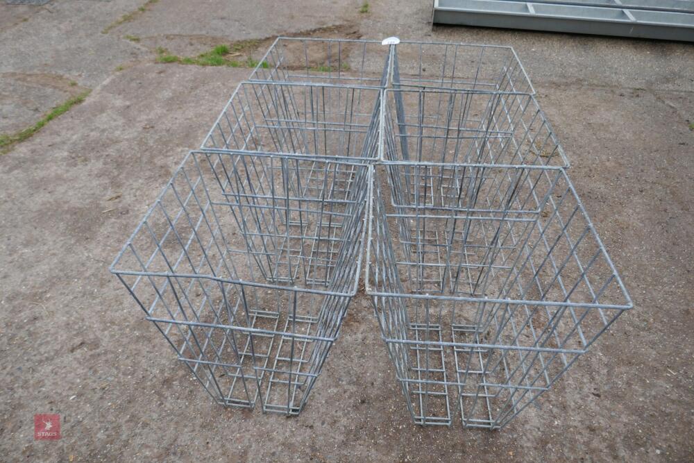 6 WIRE MESH HOOK OVER HAY RACKS