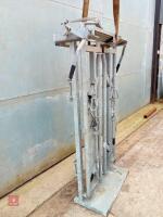 GALVANISED HEAD YOKE - 3