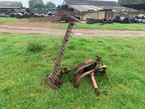 MASSEY FERGUSON FINGER BAR MOWER