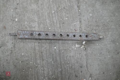 9 HOLE FERGUSON DRAWBAR