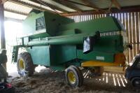 JOHN DEERE 1065 COMBINE HARVESTER - 8