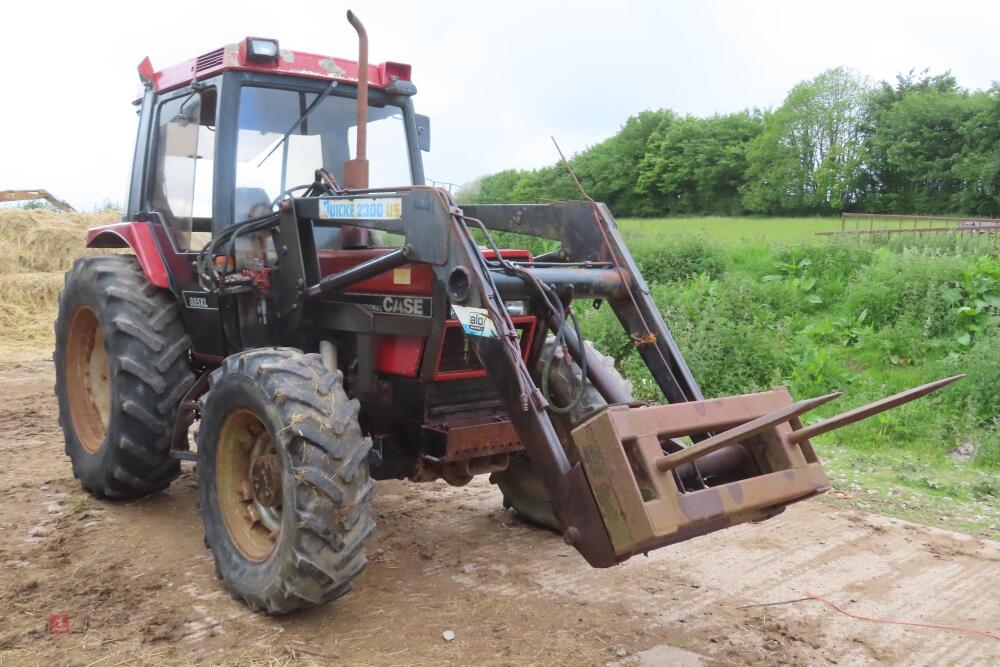 1988 CASE INTERNATIONAL 885XL 4WD TRACTOR