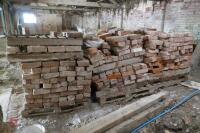 3 PALLETS OF RECLAIMED RED BRICKS - 7