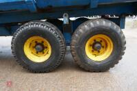 1989 COLLINS 10T GRAIN TRAILER - 32