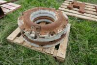 4 COUNTY WHEEL CENTRE TRACTOR WEIGHTS - 3