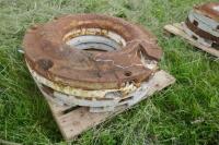 4 COUNTY WHEEL CENTRE TRACTOR WEIGHTS