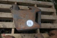 8 MF 27KG FRONT TRACTOR WEIGHTS - 4