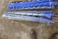 APPROX 24 ELECTRIC FENCING STAKES - 4