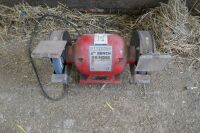 SEALEY 6" BENCH GRINDER