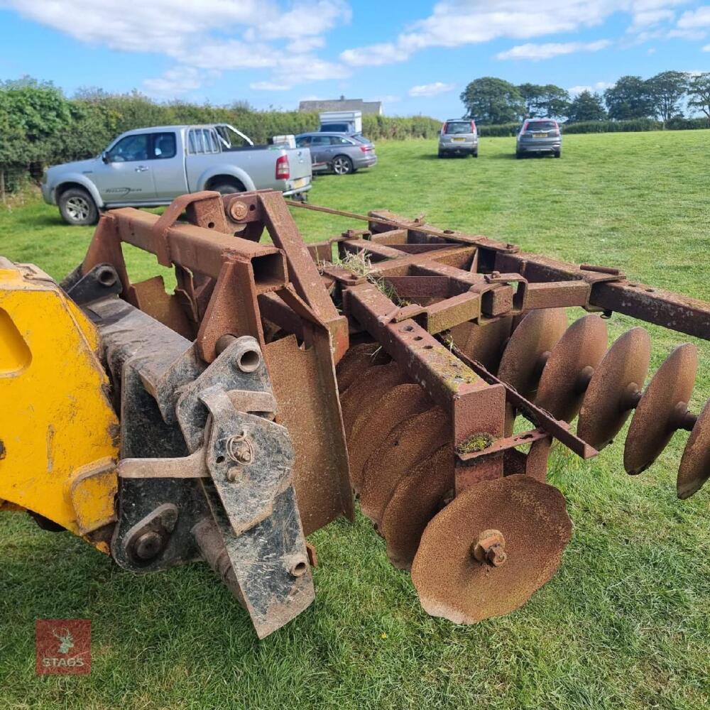 SET OF DISC HARROWS