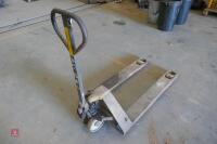 PALLET TRUCKS - 2