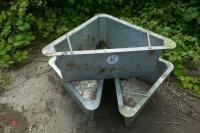 3 GALV CORNER FEED TROUGHS