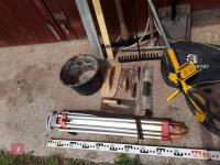 CONCRETING TOOLS - 2