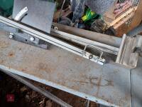 ELECTRIC SAW BENCH - 5