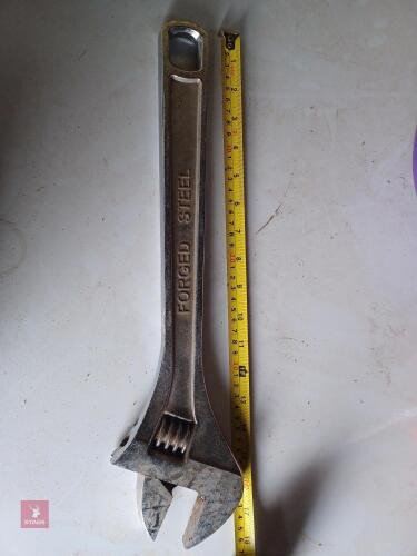 1 18" HEAVY ADJUSTABLE WRENCH/SPANNER