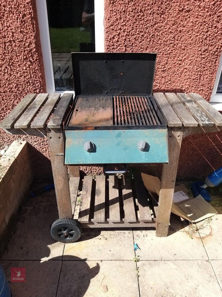 GAS BBQ