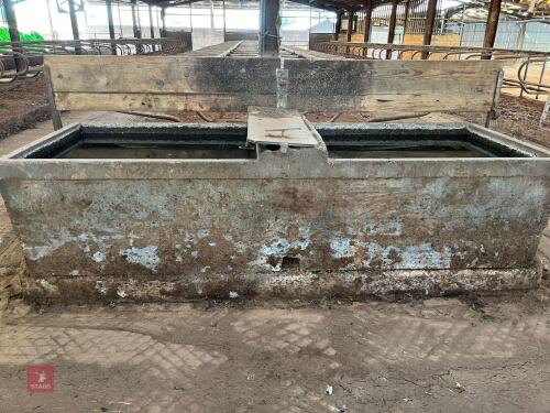 DOUBLE SIDED CONCRETE WATER TROUGH