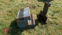 12 X 40KG FORD TRACTOR WEIGHTS - 2
