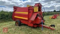 TEAGLE TOMAHAWK TRAILED 9090 BALE SHREDDER - 5