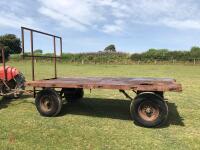 4 WHEEL TRAILER (S/R) - 2