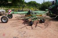 2004 KRONE SWADRO 761 TWIN ROTA RAKE - 9