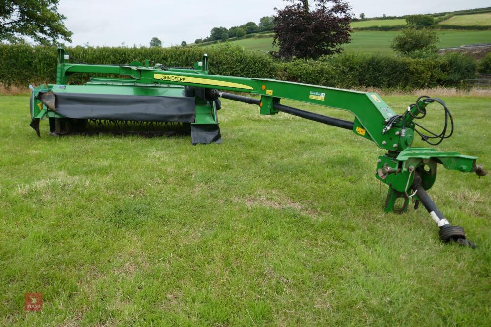 JOHN DEERE 630 TRAILED MOWER CONDITIONER