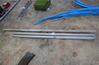 3 METAL POLES