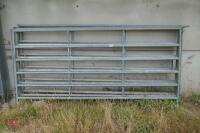 4 IAE 10' GALVANISED CATTLE HURDLES