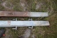 2 GALVANISED GATE HANGING POSTS - 6