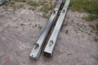 2 GALVANISED GATE HANGING POSTS - 5