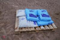 6 25KG BAGS OF SALT