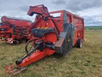 2017 KUHN PRIMOR 1507M STRAW CHOPPER