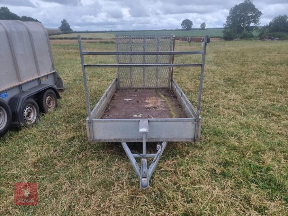 9’ X 4’6” FLAT BED TRAILER