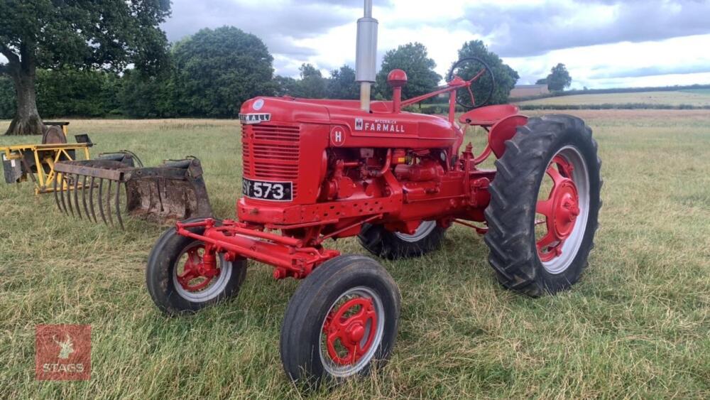 MCCORMICK FARMALL MODEL H 2WD TRACTOR