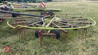 CLAAS LINER 2900 TWIN ROTOR RAKE - 9