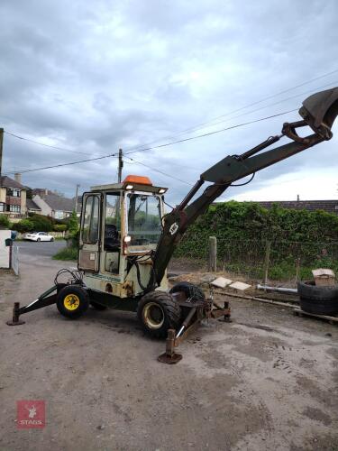 SMC WHEELED MINI DIGGER