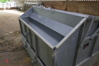 BATEMAN GALVANISED CALF CREEP FEEDER - 10