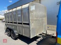 LIVESTOCK TRAILER