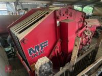 MASSEY FERGUSON 1450 ROUND BALER