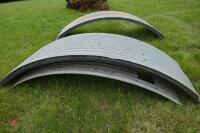 20 GALVANISED SILO SIDE SHEETS - 2