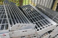 GALVANISED STEPS & GALVANISED STILLAGE - 3