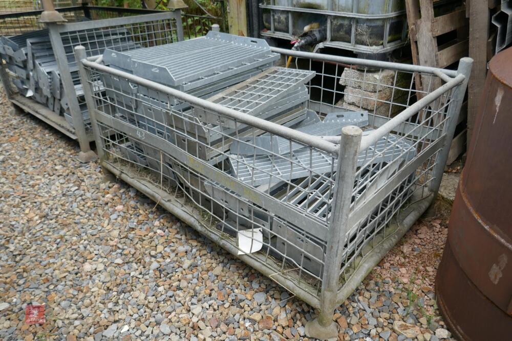 GALVANISED STEPS & GALVANISED STILLAGE