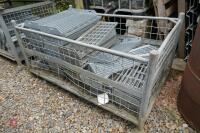 GALVANISED STEPS & GALVANISED STILLAGE - 7