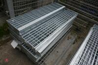 33 GALVANISED STEEL STEPS - 5